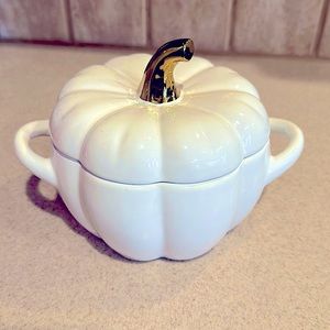 Glazed Pumpkin Bakeware / Jar -Off-White with Gold Painted Stem